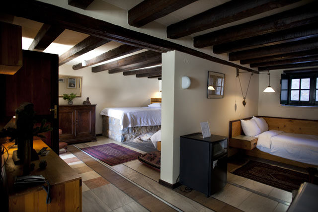 Economy Double Room photo 2